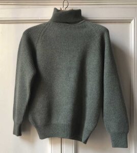 super geelong lambswool turtleneck
